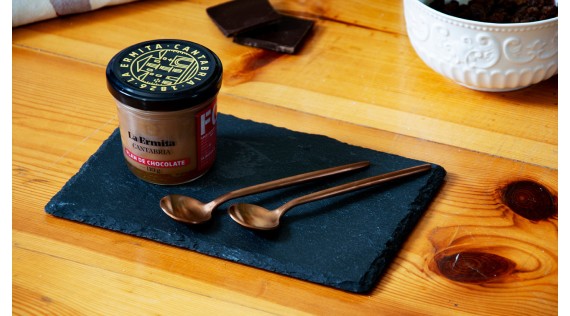 La mezcla perfecta para los amantes del dulce: flan y chocolate